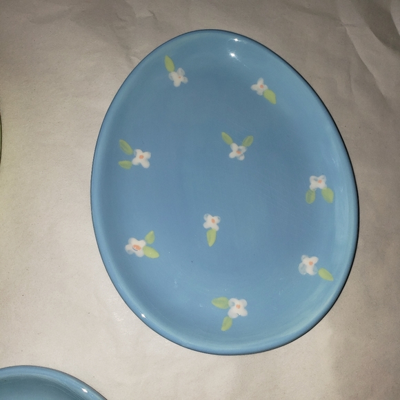 Easter egg plates - Picture 3 of 5